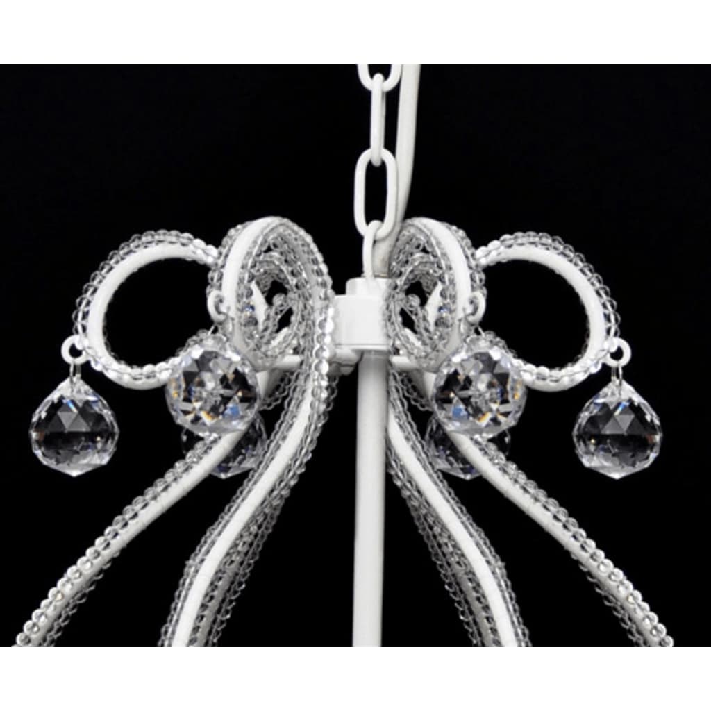 Chandelier with 2300 crystals white