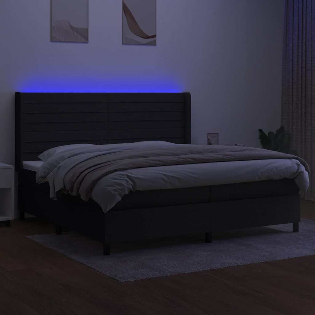 Boxspringbett mit Matratze & LED Schwarz 200x200 cm Stoff