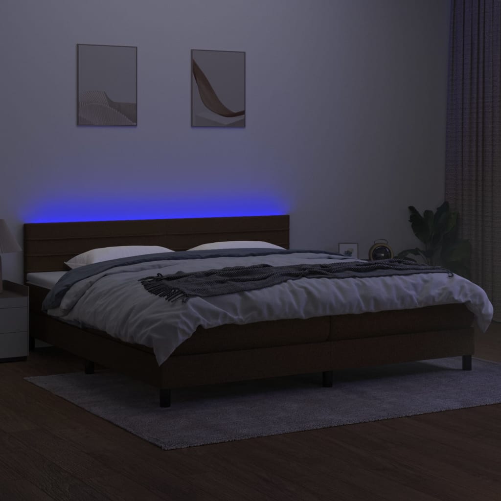 Boxspringbett mit Matratze & LED Dunkelbraun 200x200 cm Stoff