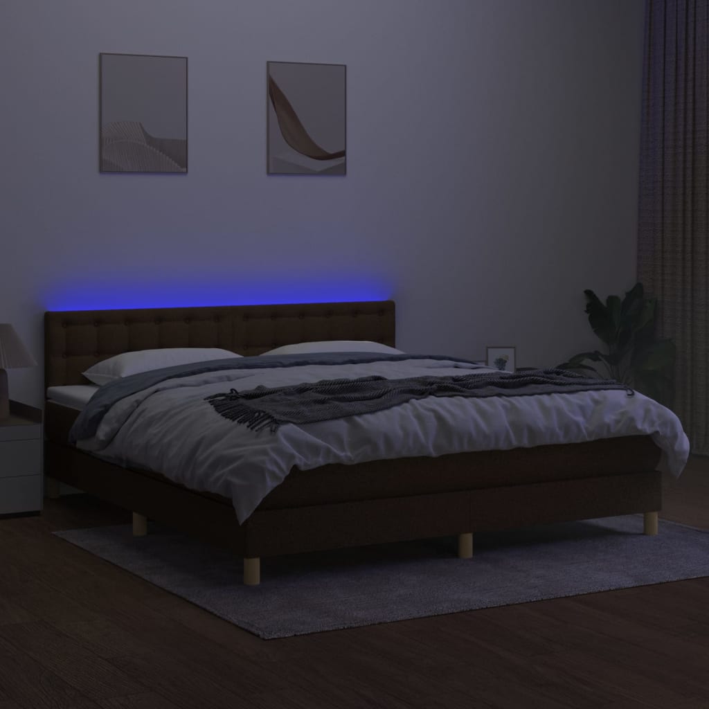 Boxspringbett mit Matratze & LED Dunkelbraun 180x200 cm Stoff