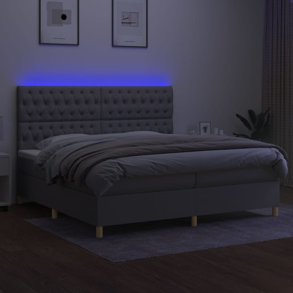 Boxspringbett mit Matratze & LED Hellgrau 200x200 cm Stoff