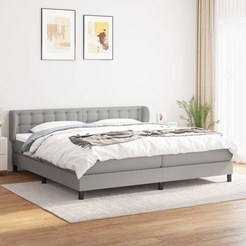 Boxspringbett mit Matratze Hellgrau 200x200 cm Stoff