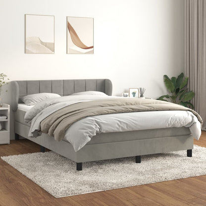 Boxspringbett mit Matratze Hellgrau 140x200 cm Samt