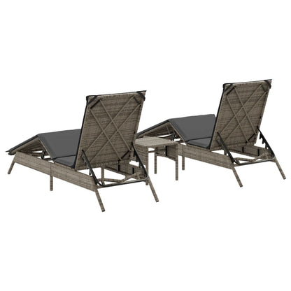 Sonnenliegen 2 Stk. mit Tisch Grau Poly Rattan