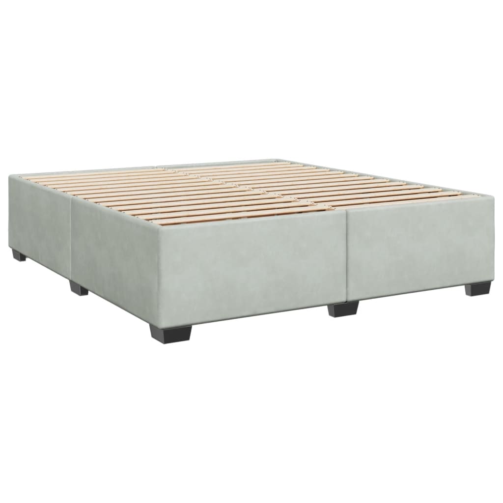 Boxspringbett mit Matratze Hellgrau 200x200 cm Samt